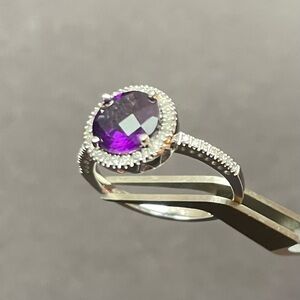 14K White Gold Amethyst Diamond Ring